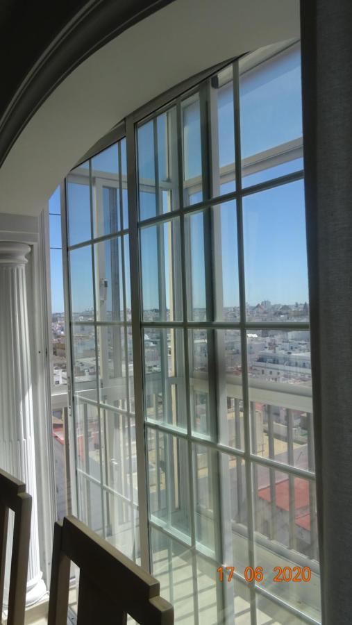 Apartamento Fenicia Con Aparcamiento Incluido Vistas Al Mar 加的斯 外观 照片