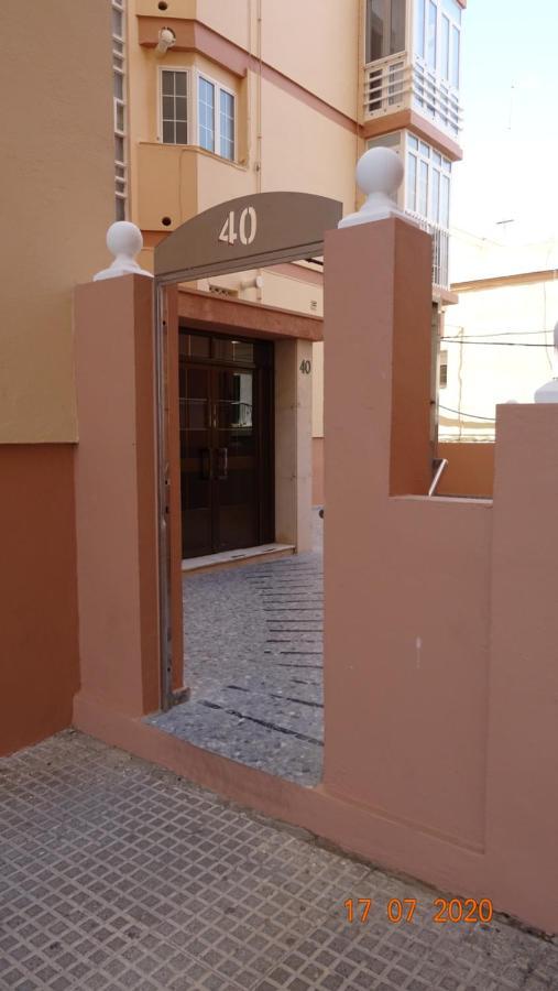 Apartamento Fenicia Con Aparcamiento Incluido Vistas Al Mar 加的斯 外观 照片