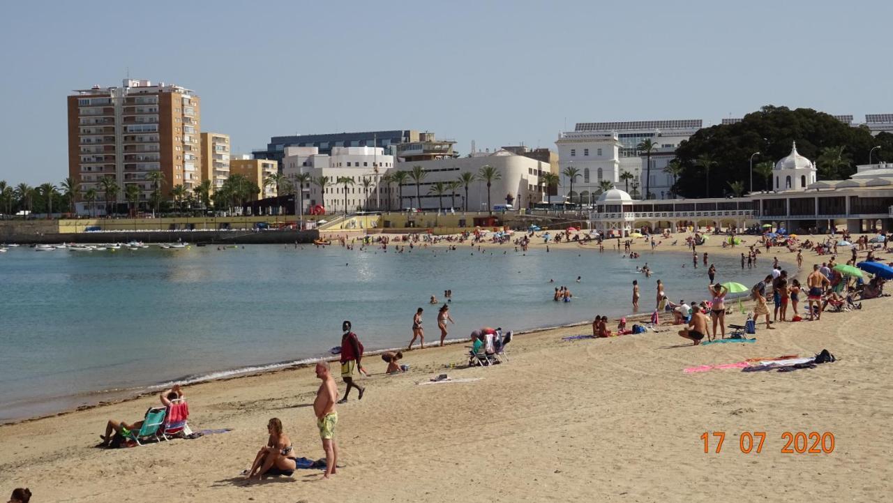Apartamento Fenicia Con Aparcamiento Incluido Vistas Al Mar 加的斯 外观 照片