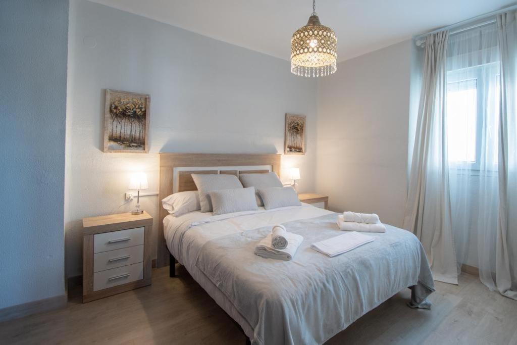 Apartamento Fenicia Con Aparcamiento Incluido Vistas Al Mar 加的斯 外观 照片