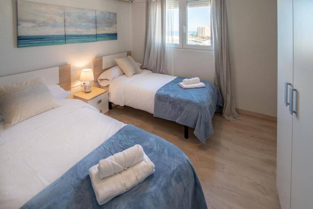 Apartamento Fenicia Con Aparcamiento Incluido Vistas Al Mar 加的斯 外观 照片